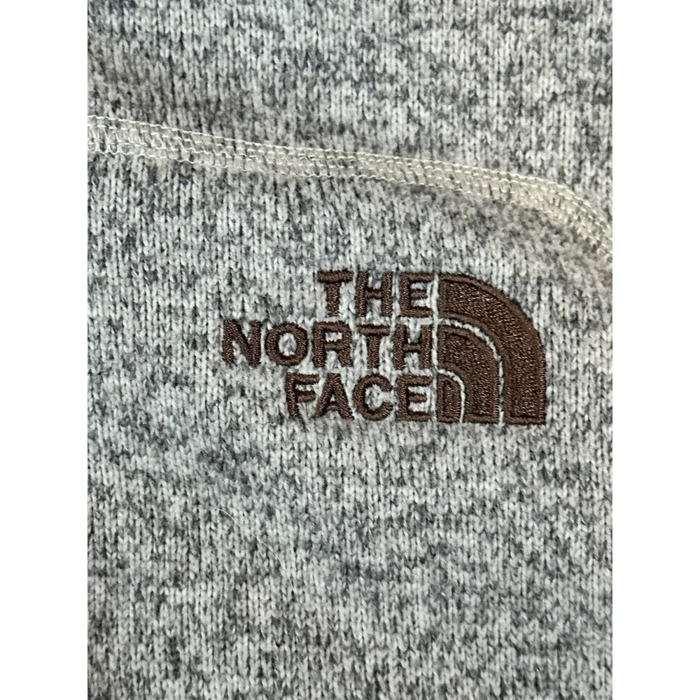 NorthFace Men's hooded Jacket Size Large
